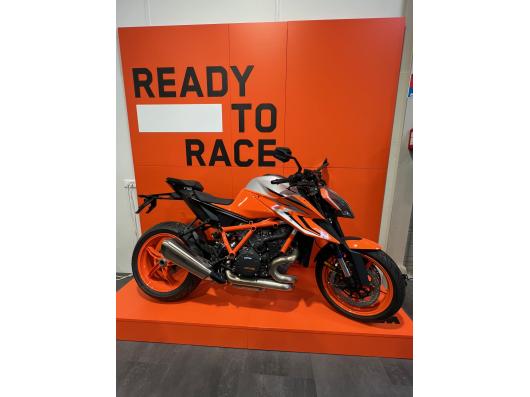 KTM 1290 SUPER DUKE R