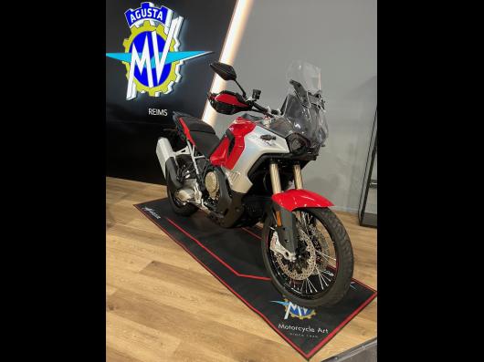 photo-annonce-mv-agusta-enduro-veloce-neuve_6938570570ca4687522079.jpg